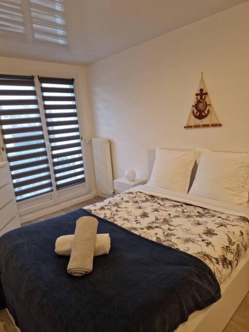 Le Refuge Blesois Avec Parking Prive - Blesois Refuge With Private Parking Apartment Blois Bagian luar foto