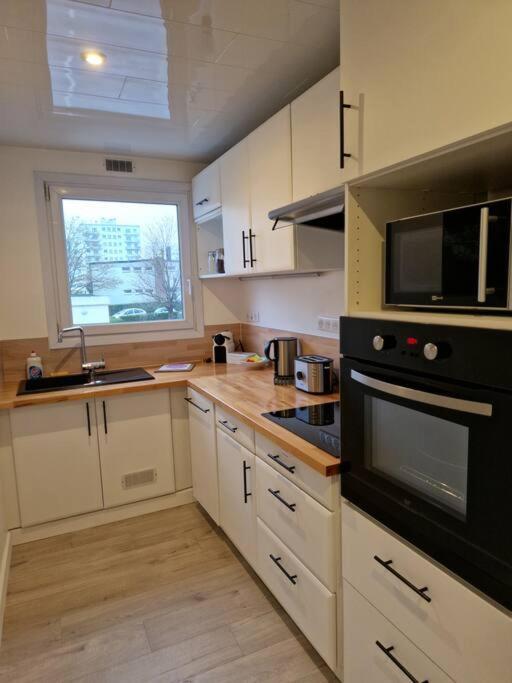 Le Refuge Blesois Avec Parking Prive - Blesois Refuge With Private Parking Apartment Blois Bagian luar foto