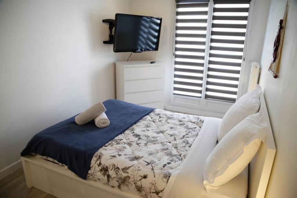 Le Refuge Blesois Avec Parking Prive - Blesois Refuge With Private Parking Apartment Blois Bagian luar foto